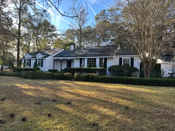 44 Richmond Dr, Savannah, GA 31406