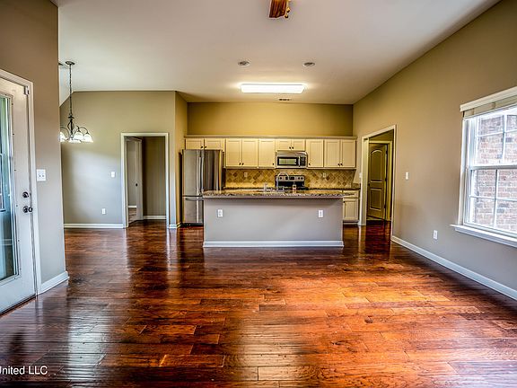 5th image of 4148 Bramble Crest Dr