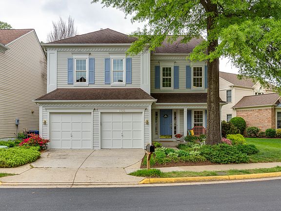 2nd image of 11920 Parkland Ct