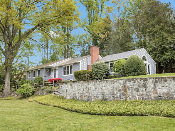 26 Crooked Trail Road, Norwalk, CT 06853
