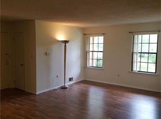 28 Wycoff Way E, East Brunswick, NJ 08816