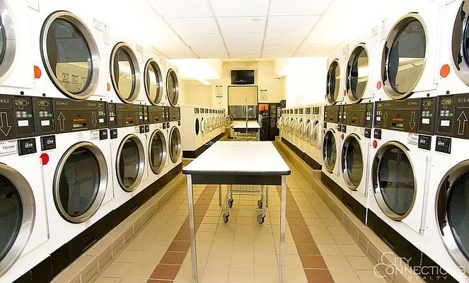 Rented by City Connections Realty | media 15