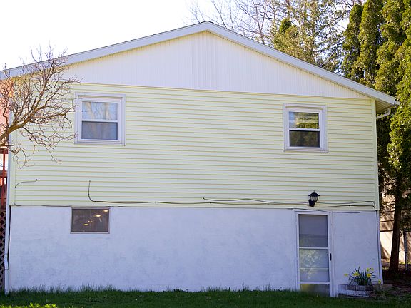 4th image of 4500 Wilcox Pl