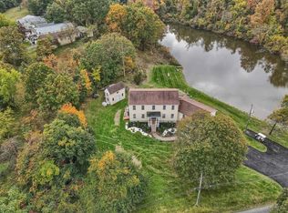 107 South St, Marlboro, NY 12542