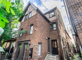 490 Montrose Ave, Toronto, ON M6G3H1