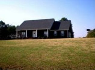 398 Henderson Rd, Decatur, AL 35603