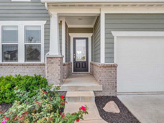 5th image of 15730 Maybell Ln