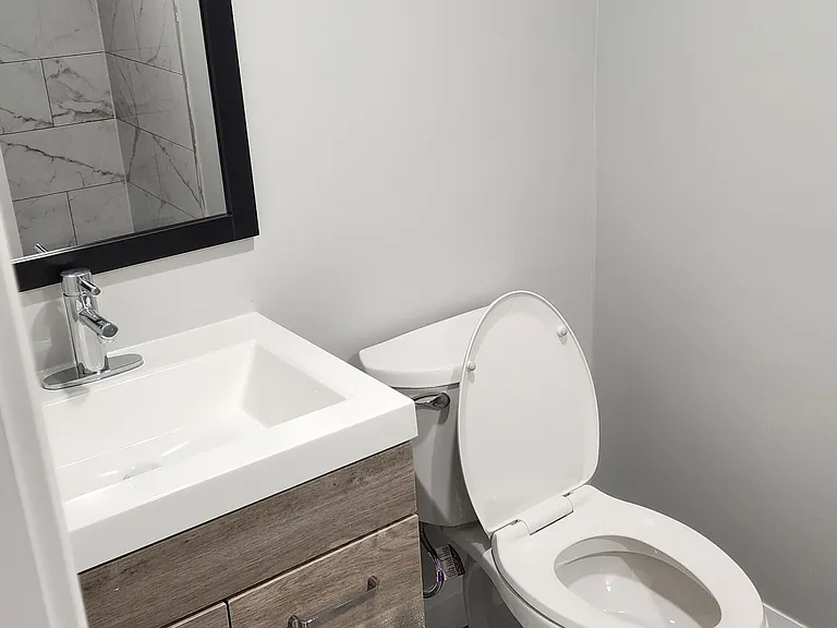 131 Bell Ave #1 — Photo 14