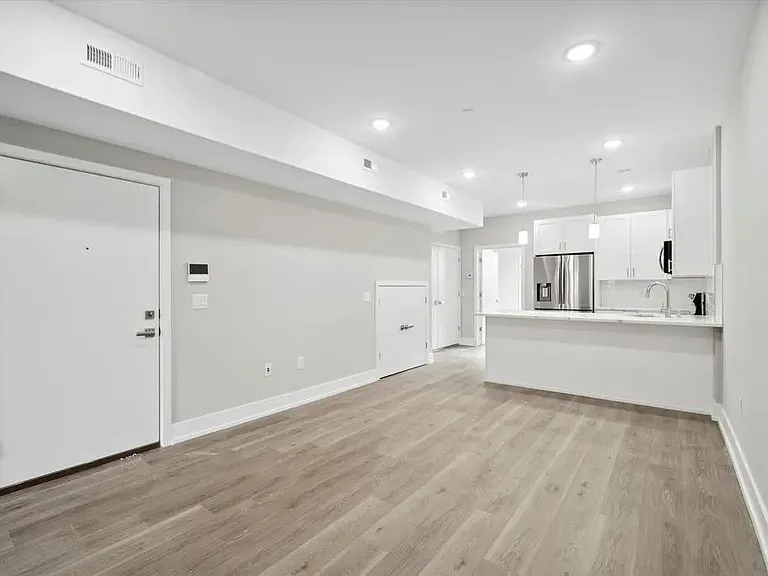 2225 N 8th St #2 — Photo 3