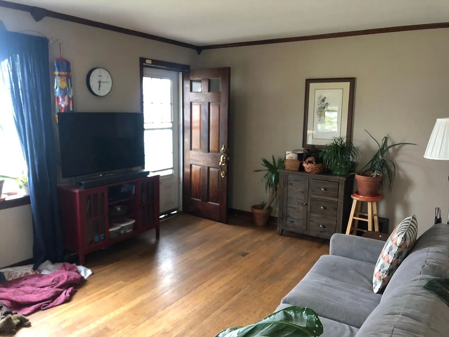 586 E Beechwold Blvd — Photo 3