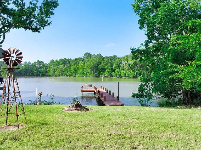 1579 Tara Dr — Photo 26