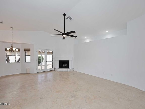 3rd image of 6073 E WALTANN Lane