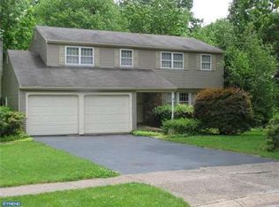 2020 Grey Horse Dr, Warrington, PA 18976