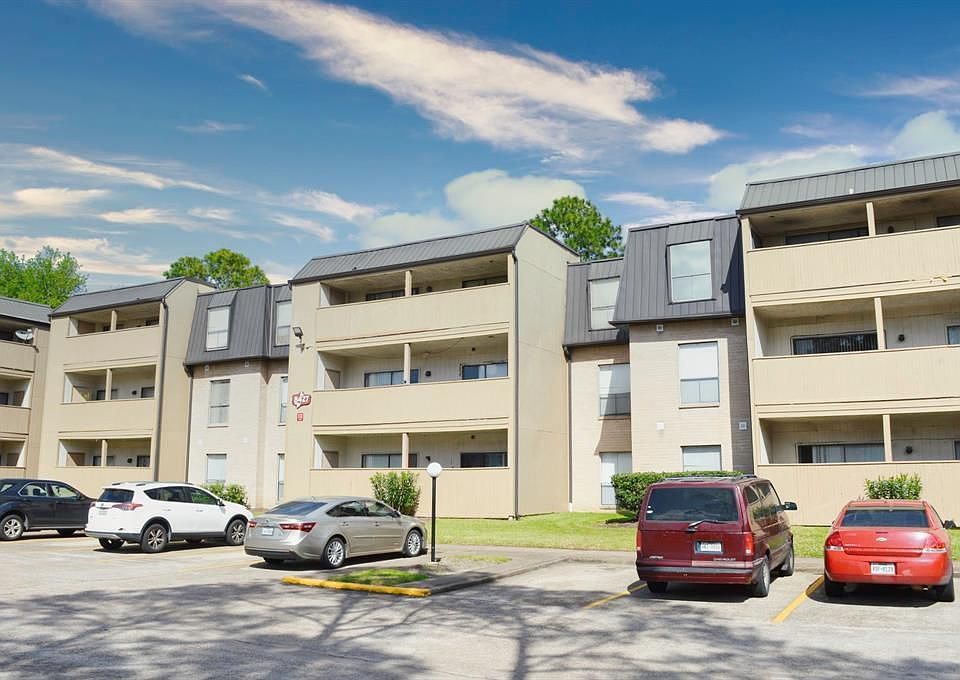 1st image of 8427 Hearth Dr APT 23