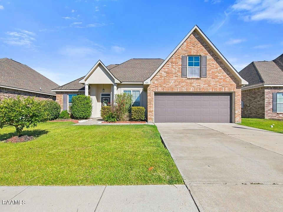 1st image of 105 Lexi Falls Ln