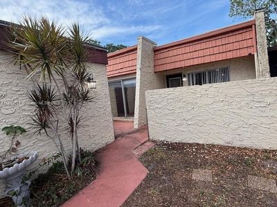 9423 NW 65th St #E2, Fort Lauderdale, FL, 33321