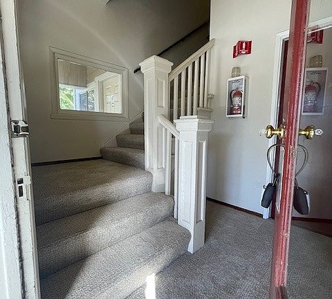 3rd image of 422 S Sunnyvale Ave #3
