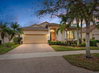396 NW Springview Loop, Port Saint Lucie, FL 34986