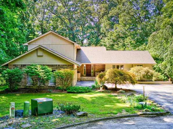 1530 W Forest Rd, Crawfordsville, IN 47933