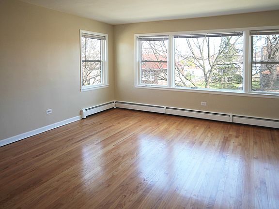 4th image of 1119 Dunlop Ave APT 1