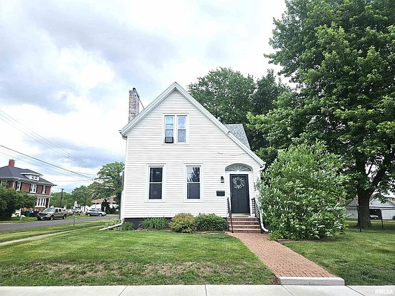 2nd image of 753 N Prairie St