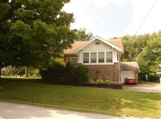 702 N Main St, Leon, IA 50144