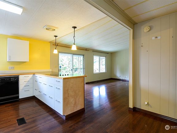 2nd image of 201 Union Ave SE Unit 49