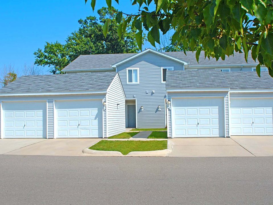 Private Garages