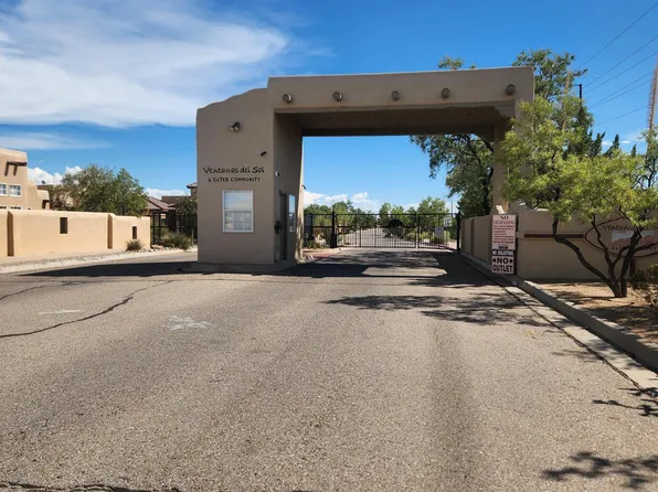 2264 W Calle De Ortiz SW, Los Lunas, NM 87031