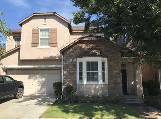 1833 N Miramar Ln, Clovis, CA