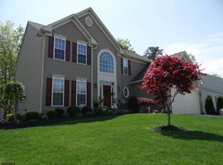 9 Cottage Rd, Egg Harbor Township, NJ 08234