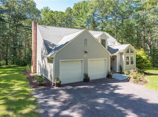40 Sharpe St, West Greenwich, RI 02817