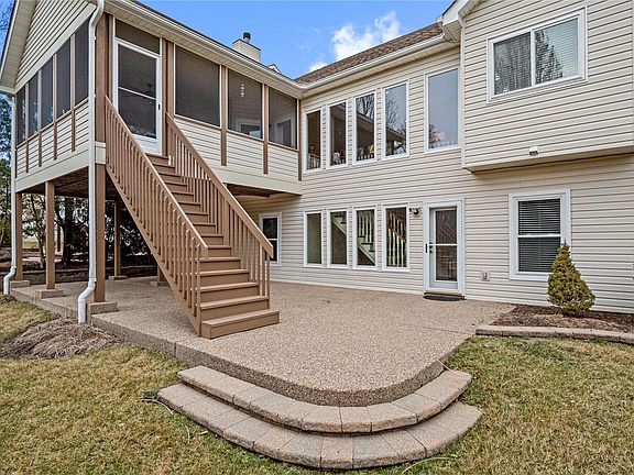 5th image of 1037 Speckledwood Manor Ct