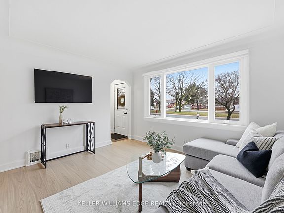 3rd image of 2062 Barton St E