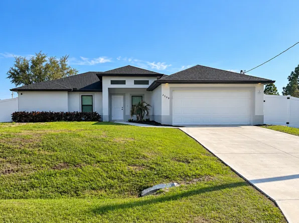 2509 26th St W, Lehigh Acres, FL 33971