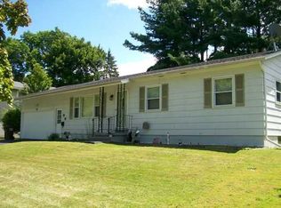 260 Lake Shore Boulevard Ext, Rochester, NY 14617