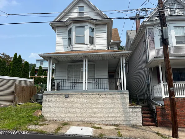 1515 W Lynn St, Coal Township, PA 17866