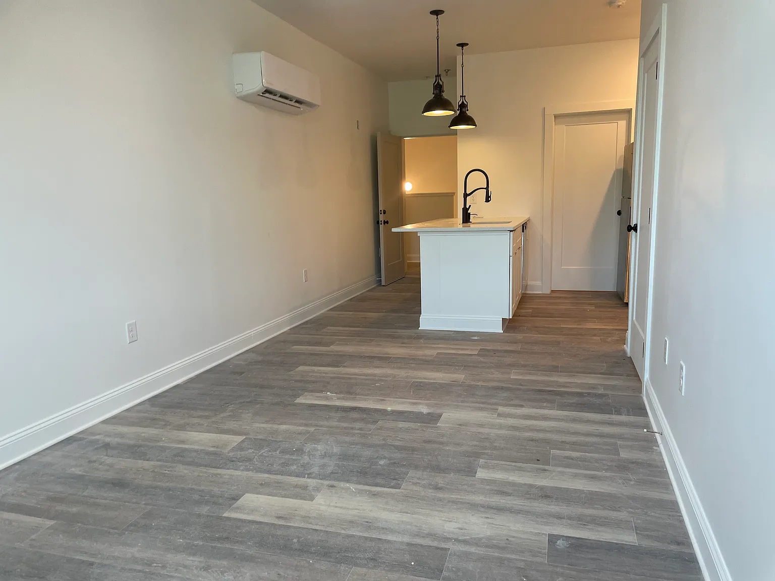 421 Rivermont Ave — Photo 4
