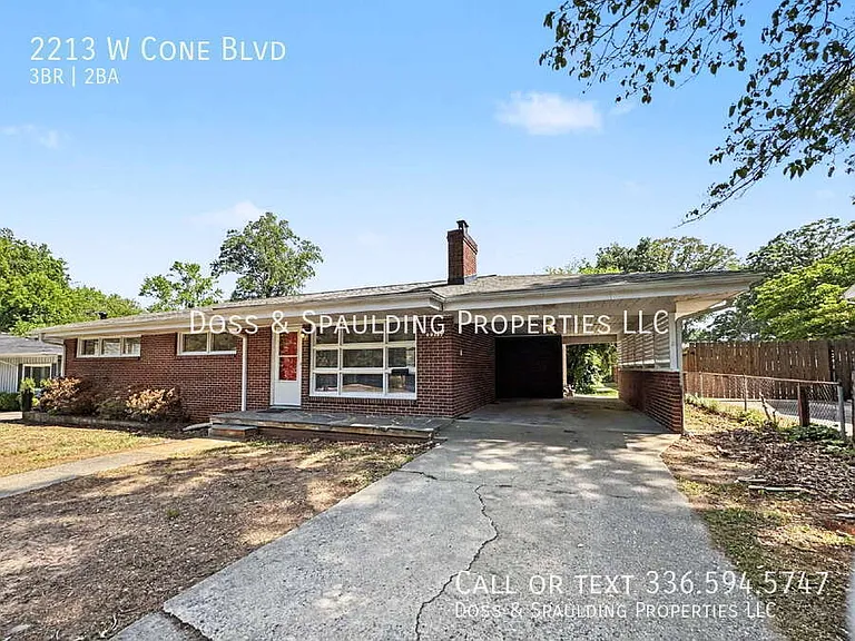 2213 W Cone Blvd — Photo 2