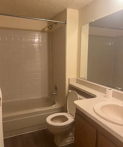 18091 E Kentucky Ave #101 — Photo 8