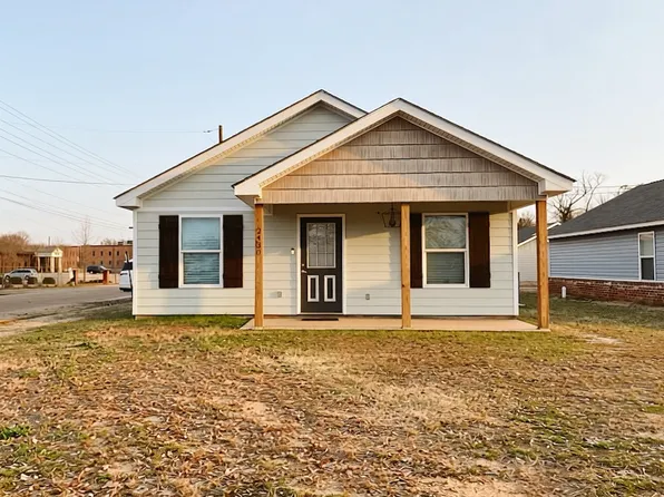 2430 College St, Columbus, MS 39701