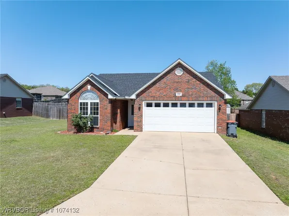 198 Spruce St, Greenwood, AR 72936