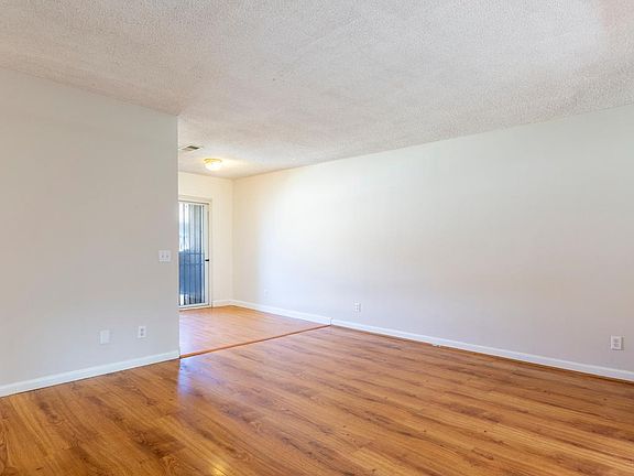 4th image of 126 Lassen Pl APT B
