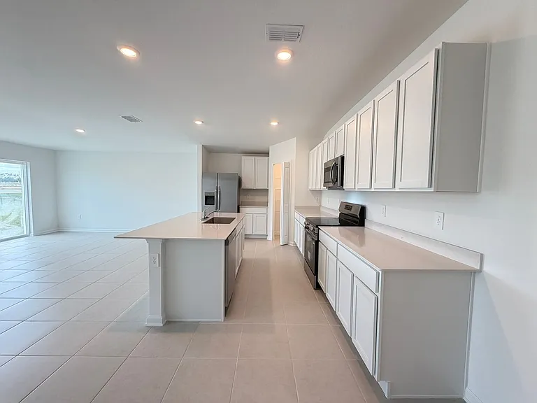 1116 Tyler Loop — Photo 13