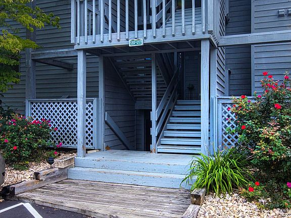 4th image of 160 Sailors Cove Dr Unit 1210