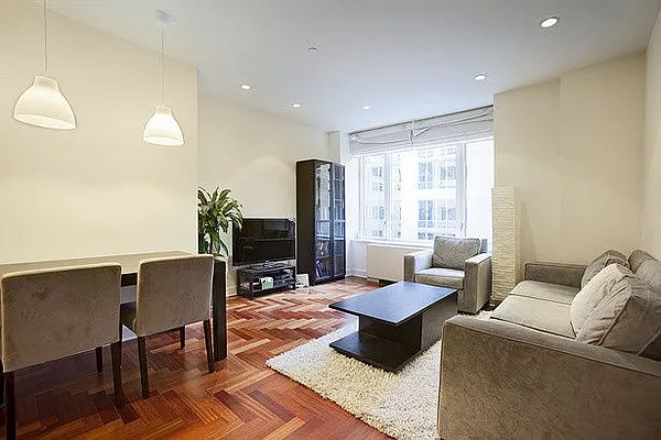 Rented by Nest Seekers International | media 9