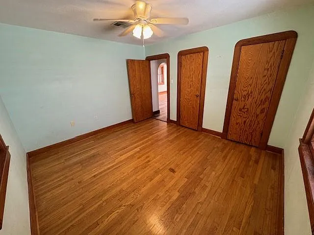 519 Farrington Dr — Photo 9
