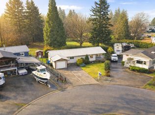 2237 Crystal Ct, Abbotsford, BC V2T 6A7