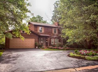 1300 Boly Ln, Ballwin, MO 63021