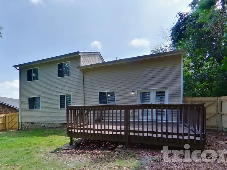 2405 Ravine Dr — Photo 20